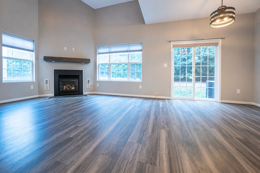 Building Photo - 11138 Wortham Crest Cir