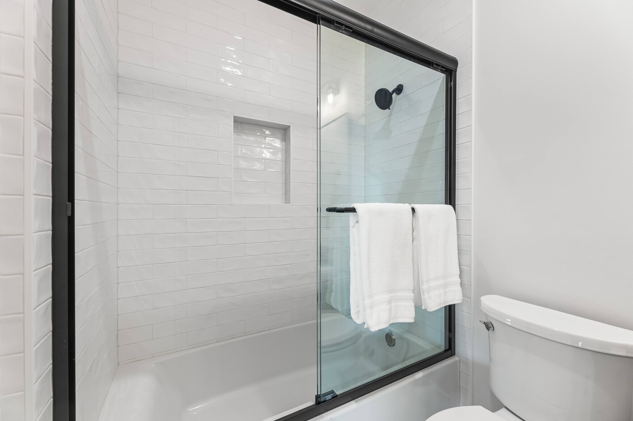 Completely newly renovated 2nd bathroom with luxury shower and luxury fixtures. - 1823 N Ditman Ave