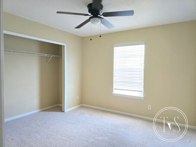 Building Photo - 139 Wax Myrtle Ct