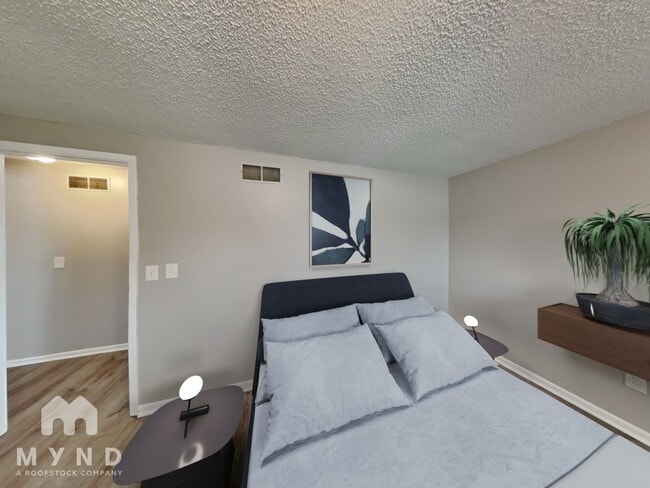 Building Photo - 6659 Rosetree Dr