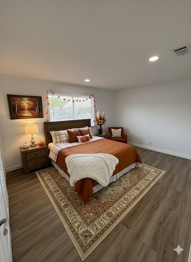 Building Photo - 103 E Tiffany Dr