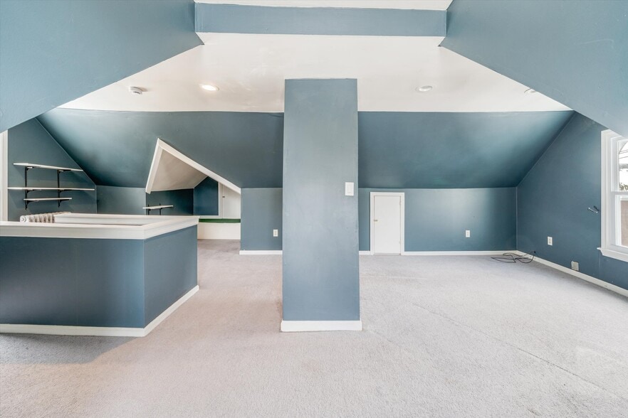 Building Photo - 6 Orchard St