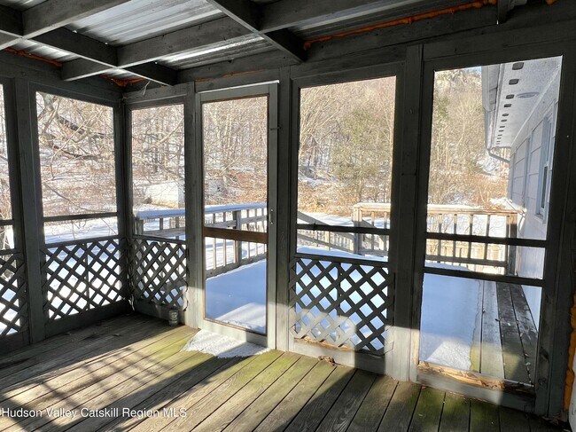 Building Photo - 3160 US-44