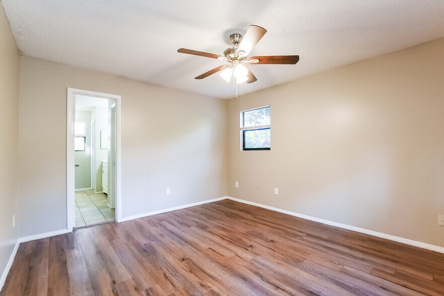 Building Photo - 4314 Pine Hills Cir