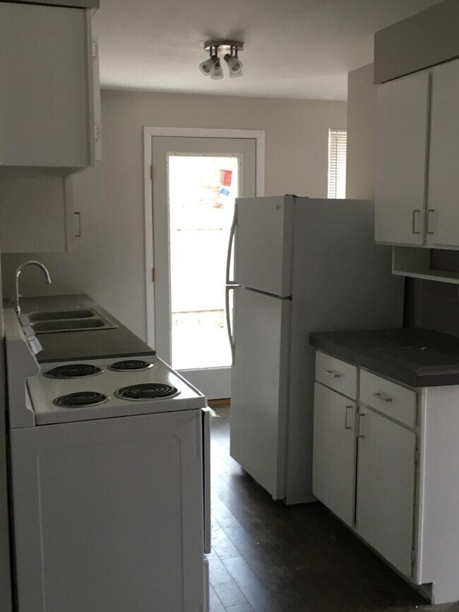 Building Photo - 4848 Garrison St