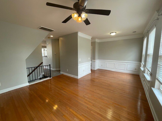 Building Photo - 9301 Sweetbay Ct