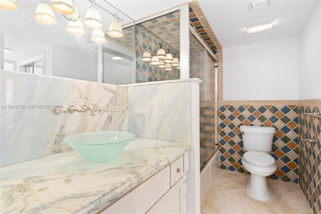 Building Photo - 3590 S Ocean Blvd