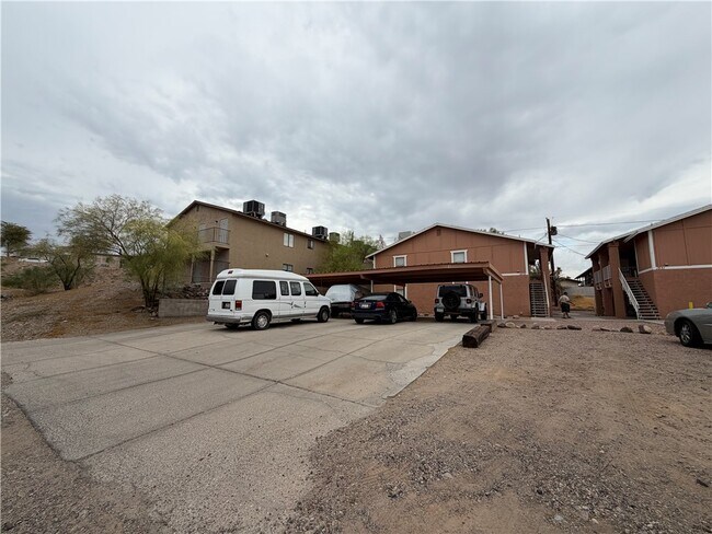 Building Photo - 1575 Monte Vista Dr