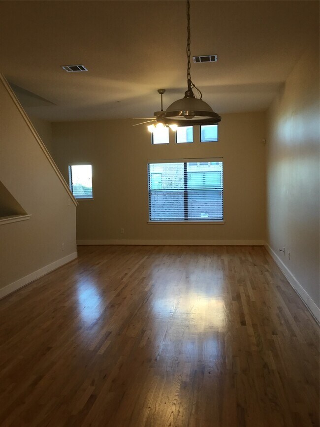 Building Photo - 3501 Link Valley Dr.