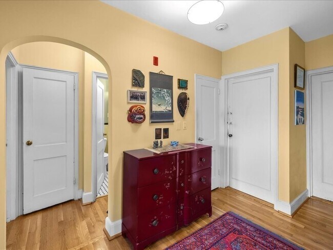 Building Photo - 228 Commonwealth Ave