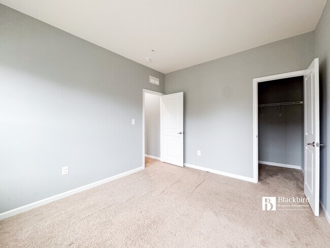 Building Photo - 13719 Port Commerce Ct