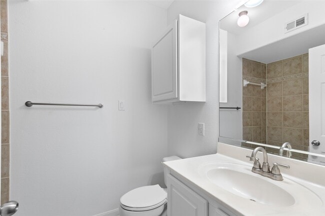 Building Photo - 12707 Boheme Dr