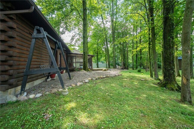 Building Photo - 8376 Cobblestone Ct