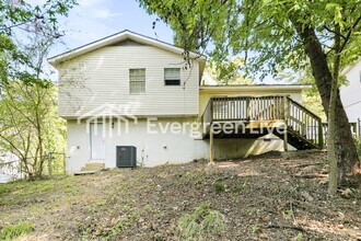 Building Photo - 1737 Molly Dr