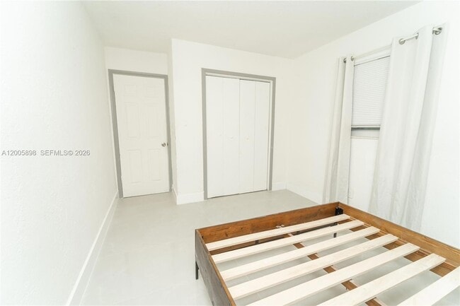 Building Photo - 2260 Charleston St