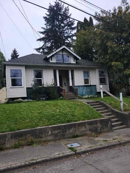 Primary Photo - 908 15th St