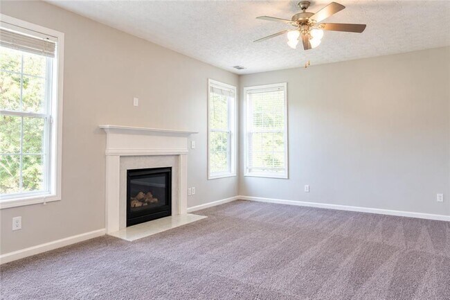 Building Photo - 190 Wilhelmina Dr