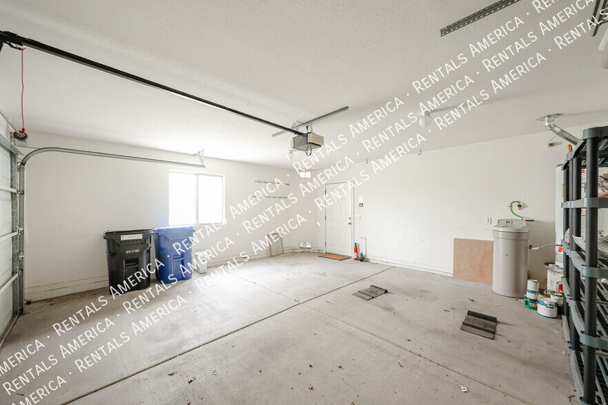 Building Photo - 6730 E Hermosa Vista Dr