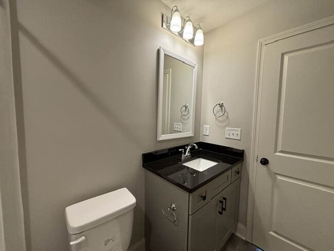 Building Photo - 999 Lennox Blvd