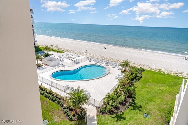 Building Photo - 3443 Gulf Shore Blvd N