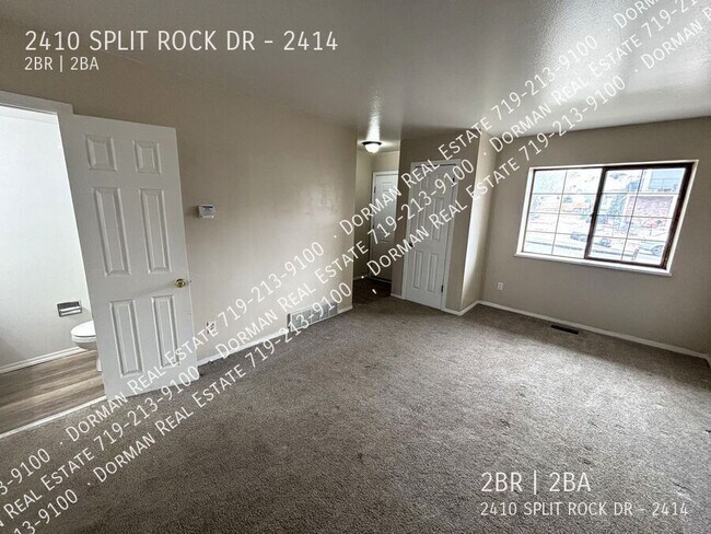 Building Photo - 2410 Split Rock Dr