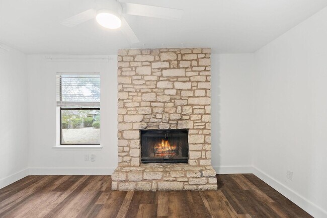 Building Photo - 1712 Timber Ridge Rd