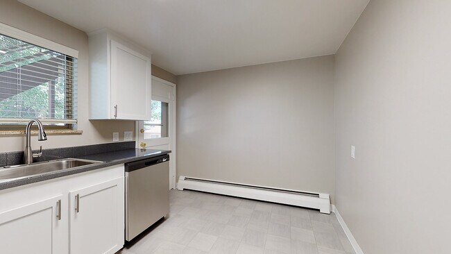 Building Photo - Wheelhouse Apartments