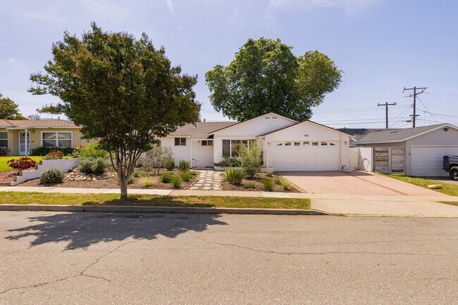 Primary Photo - Oak View 3 bedroom 2 bath