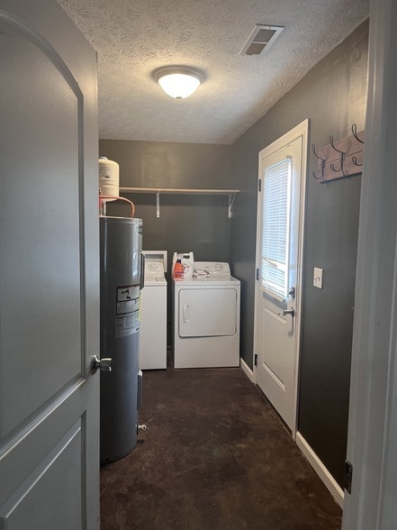 Building Photo - 769 Hardy Rd