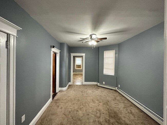 Building Photo - 60 Wallis Ave