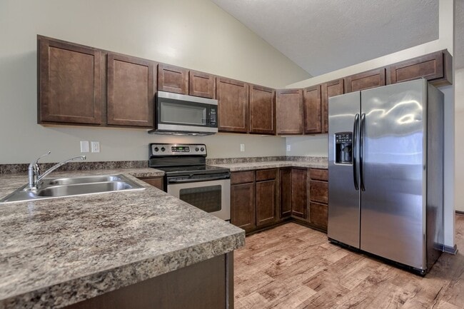 Building Photo - 2644 W Timber Lake Dr