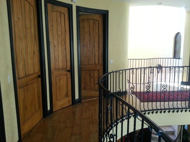 Building Photo - 1953 Freedom Dr