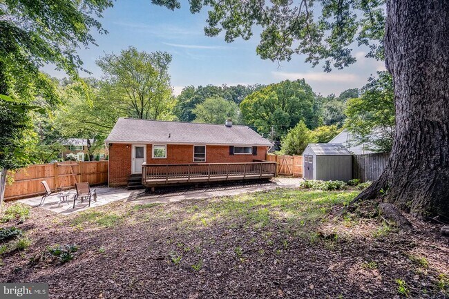Building Photo - 6508 Berkshire Dr