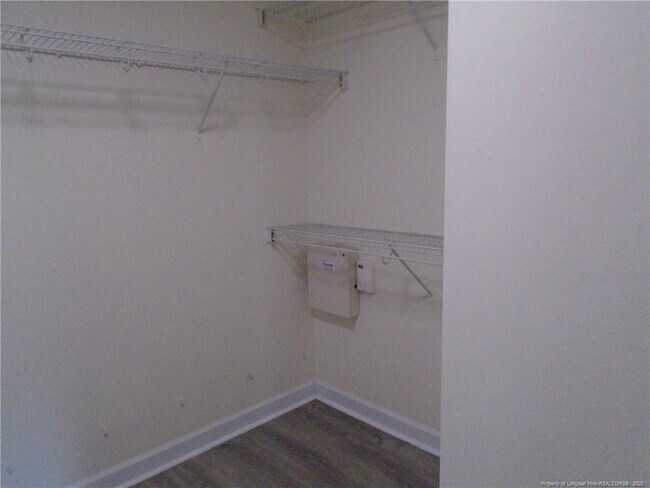 Building Photo - 36 Wildwood Way
