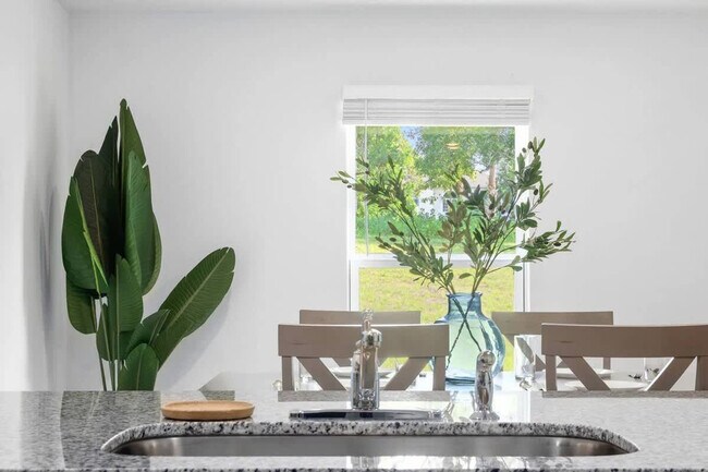 Building Photo - 13097 Scottville St