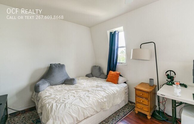 Building Photo - 2 Bed West Philadelphia Apartment