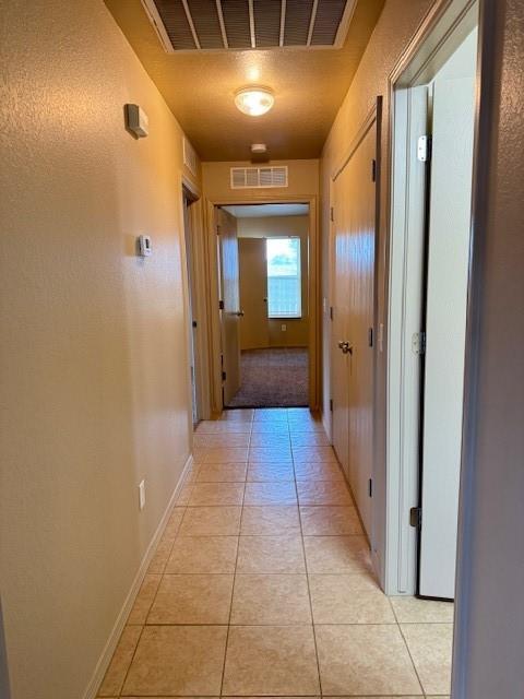 Building Photo - 3629 Vanguard Dr