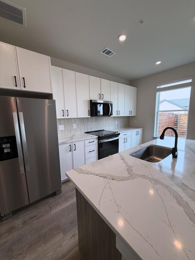 Building Photo - Collin Street, Melissa, TX 75454 - 2 BR 2....