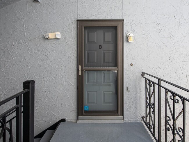 Building Photo - 6304 Grand Bahama Cir