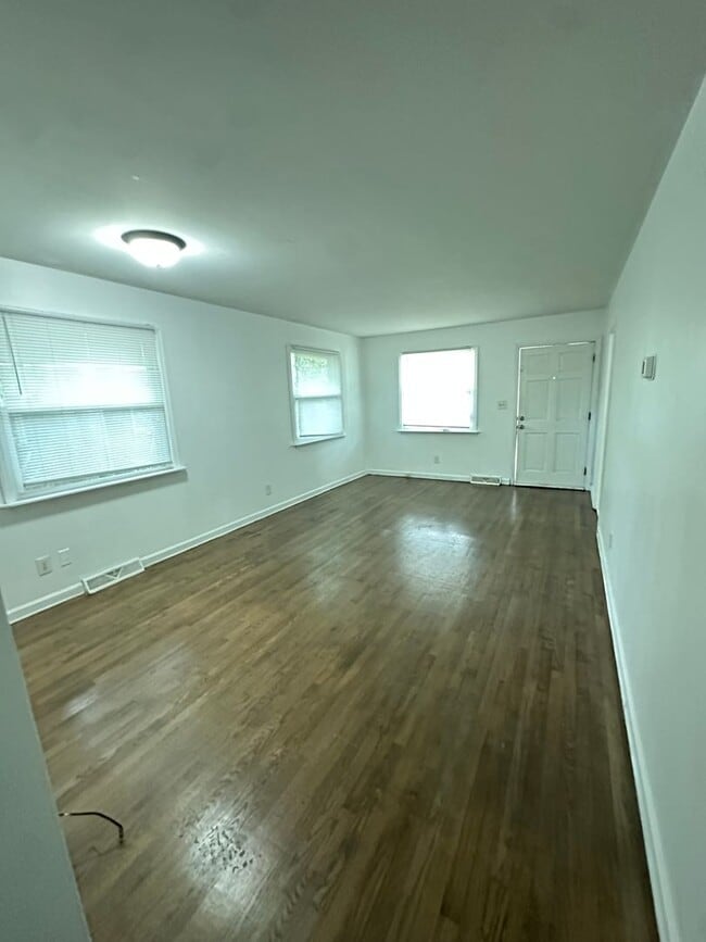 Building Photo - Cargo District 3BR Home