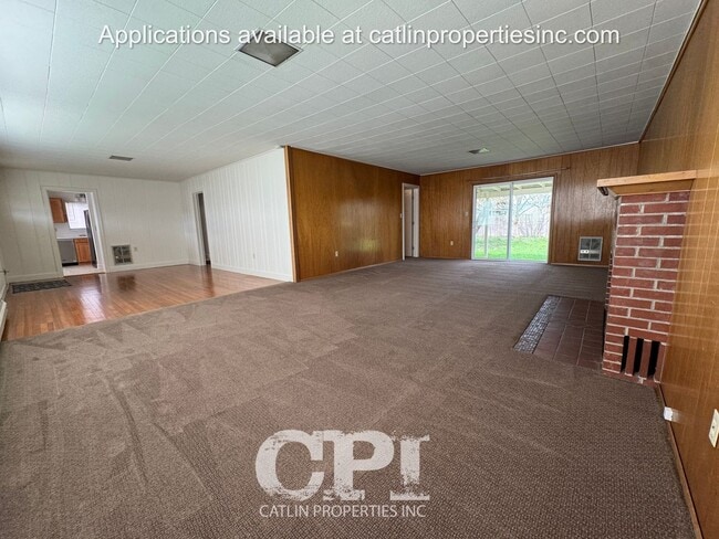 Building Photo - 532 Davidson Avenue