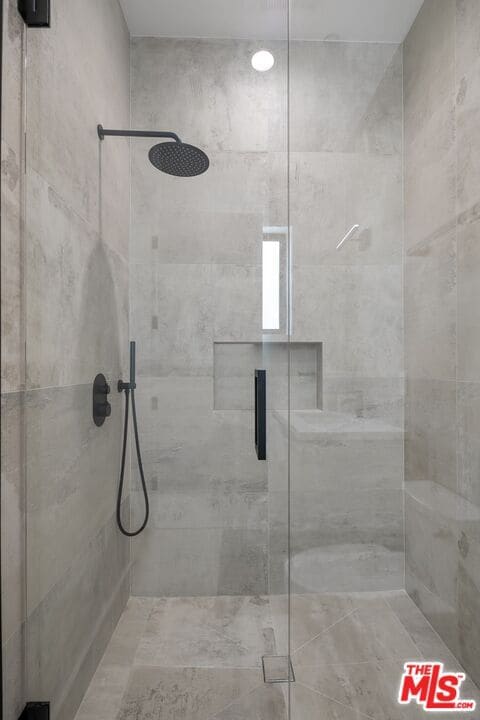 Building Photo - 1236 N Spaulding Ave