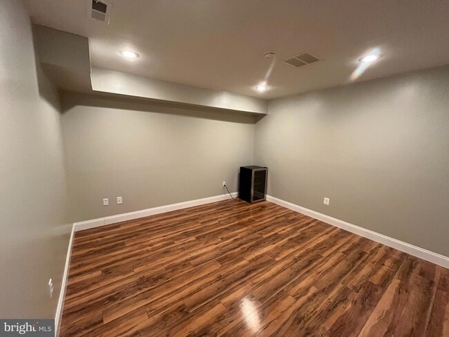 Building Photo - 47 Summerfield Ln