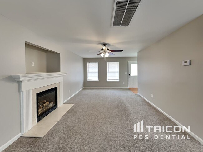 Building Photo - 106 Newport Dr