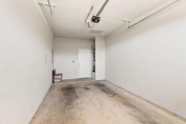 Building Photo - HH917 Ramblewood