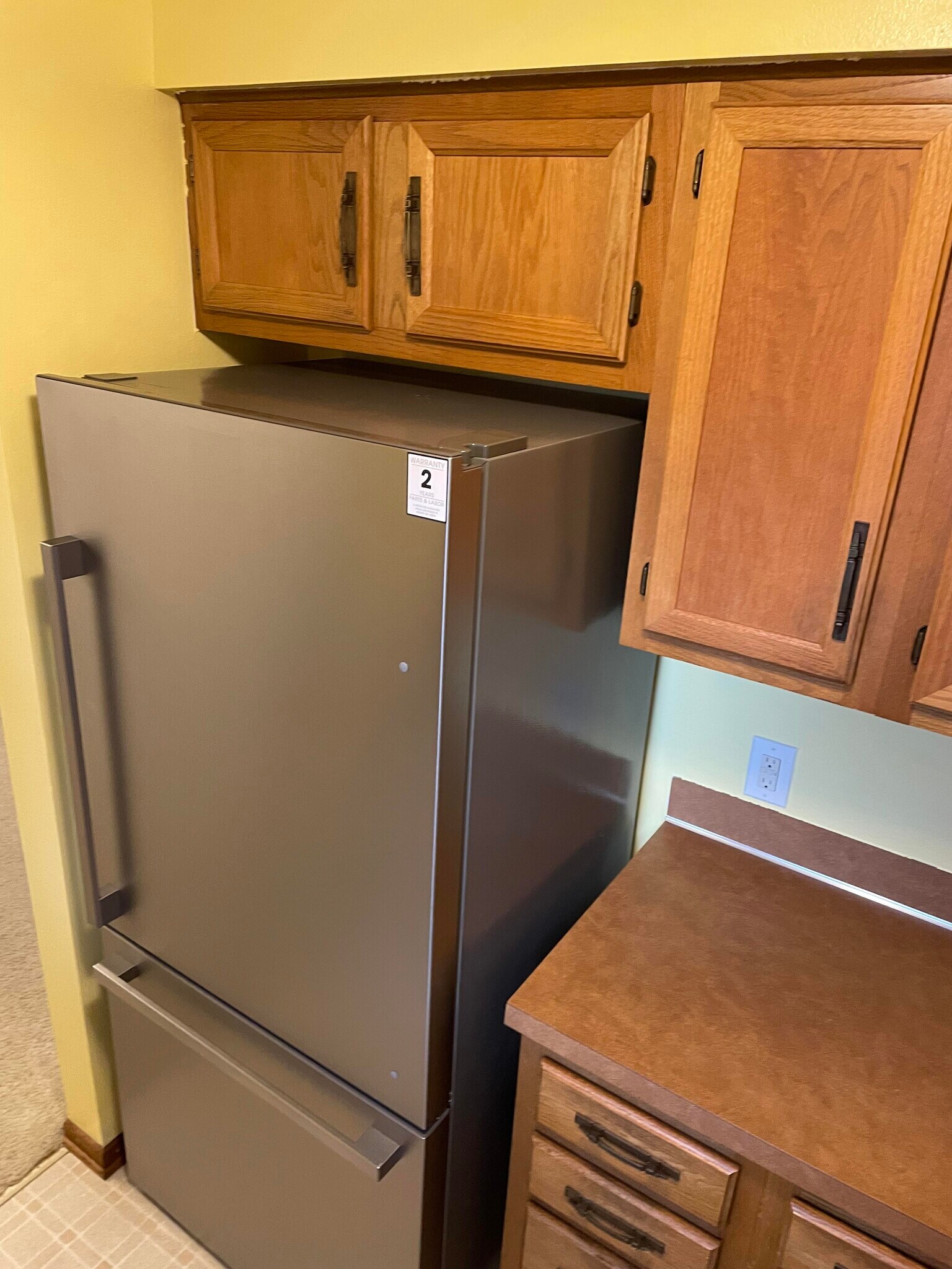 New Refridgerator - 1505 Little Bluestem Ct