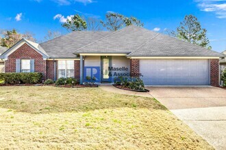 Building Photo - 3 Bed/2 Bath Home in Harvey Crossing