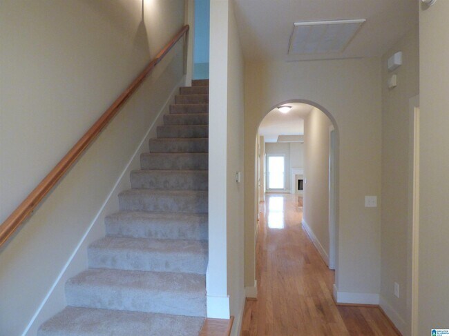 Building Photo - 230 Chesser Loop Rd