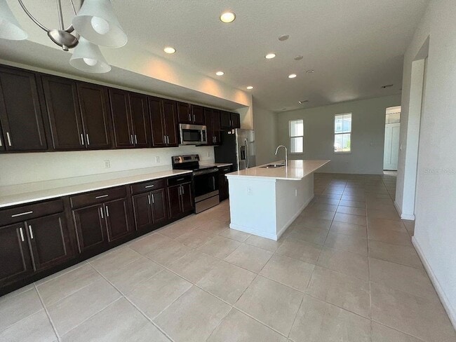 Building Photo - 1004 La Mirada Ct