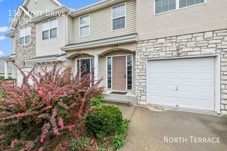 Building Photo - 138 Mott Dr